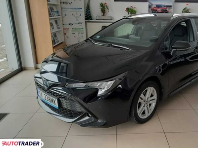 Toyota Corolla 1.8 hybrydowy 98 KM 2022r. (Kraków)