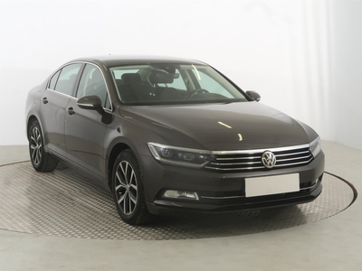 Volkswagen Passat 2017 2.0 TDI 87517km ABS