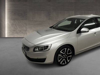 Volvo S60 D2 Drive-E Dynamic Edition (Momentum)