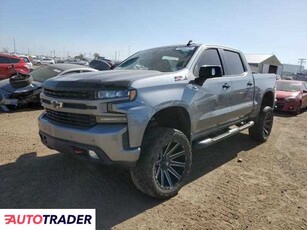 Chevrolet Silverado 5.0 benzyna 2021r. (BRIGHTON)