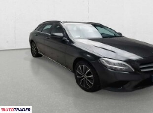 Mercedes C-klasa 2.0 diesel 194 KM 2019r. (Komorniki)