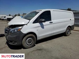 Mercedes Metris 2.0 benzyna 2022r. (BAKERSFIELD)