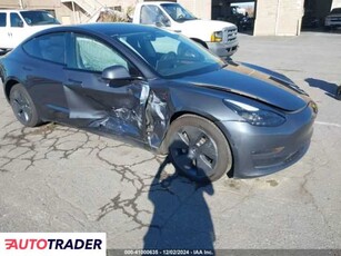 Tesla Model 3 benzyna 2022r. (FREMONT)