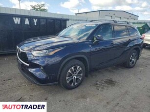 Toyota Highlander 3.0 benzyna 2022r. (Assonet)