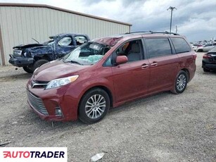 Toyota Sienna 3.0 benzyna 2019r. (TEMPLE)