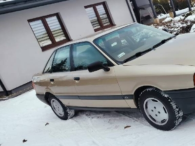 Audi 80 b3 automat jasny środek