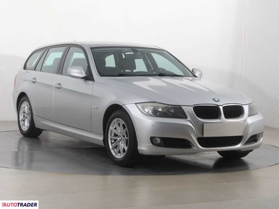 BMW 318 2.0 140 KM 2009r. (Piaseczno)