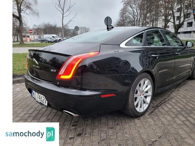 Jaguar XJ