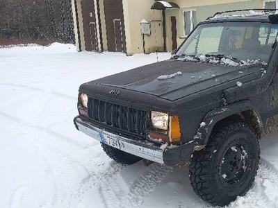 Jeep Cherokee XJ 4.0 188km mopar B+LPG skrzynia AW4