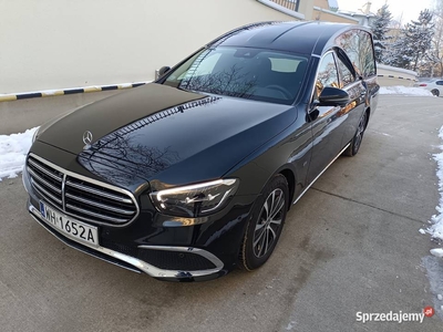 Karawan pogrzebowy mercedes w213