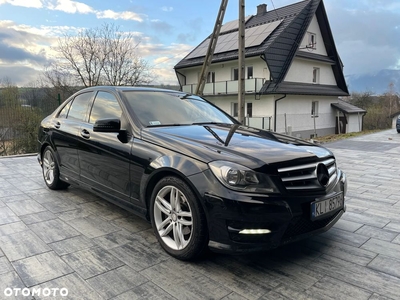 Mercedes-Benz Klasa C 250 CGI Automatik BlueEFFICIENCY