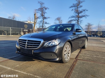 Mercedes-Benz Klasa E 200 d 9G-TRONIC