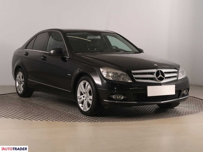 Mercedes C-klasa 1.8 181 KM 2009r. (Piaseczno)