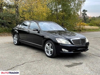 Mercedes S-klasa 5.5 benzyna 384 KM 2009r. (dąbrowa)