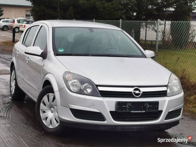 OPEL ASTRA 1.6 BENZYNA