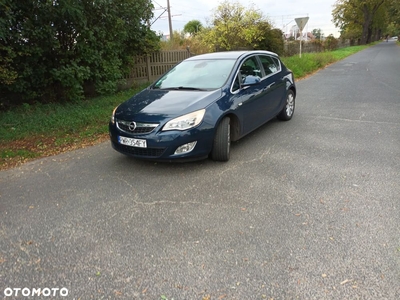 Opel Astra 1.7 CDTI DPF Cosmo