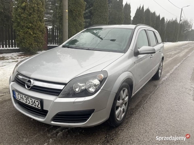 Opel astra H 2006r kombi 1.9cdti 150KM hak alufelgi