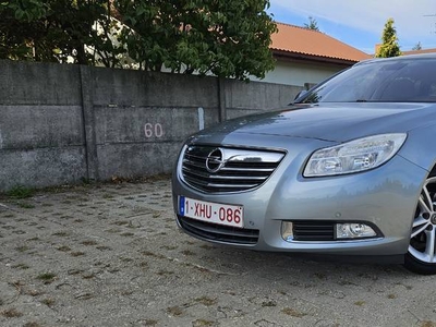 Opel insignia 2.0 CDTI 180000km_Navi_Alufelgi_Elek Klapa_Hak