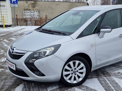 Opel Zafira Benzyna Automat Bi Xenon Navi LED 7 osobowa