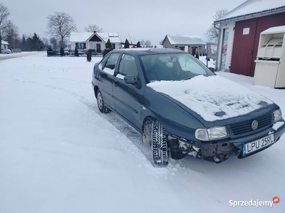 Polo 1.4 16v po krawężniku