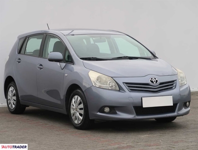 Toyota Verso 2.0 124 KM 2009r. (Piaseczno)