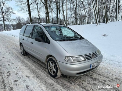 VW SHARAN 7 osobowy 1.9tdi zwykła pompa