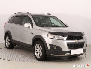 Chevrolet Captiva 2.4 i