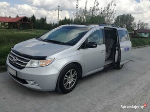 Do sprzedania bezawaryjny 8 osobowy VAN - HONDA ODYSSEY