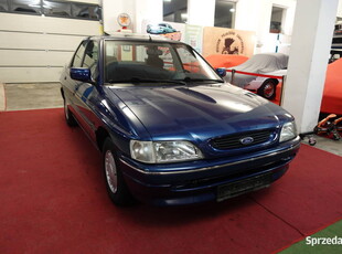 Ford Escort 1,6 16V CLX, sedan, 1 właściciel, rewelacyjny stan, 81 tyś km.