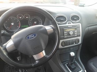 Ford Focus mk2 1.6 benzyna stan bdb