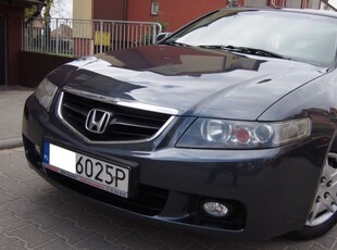 Honda Accord kombi 2004r 2.0 I-vtec 155km