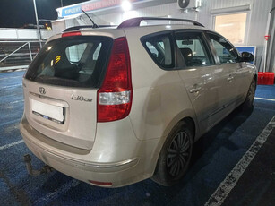 Hyundai i30 2009 1.6 CVVT 259419km Kombi