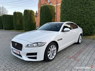 Jaguar XF 2.0 Benzyna 247hp 25t Premium AWD 2019 Meridian