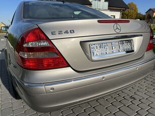 Mercedes-Benz E 240 W211 2.6 V6 177KM Niski przebi