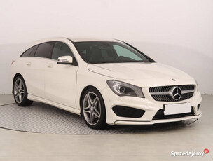 Mercedes CLA 200