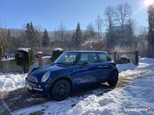 Mini Cooper 1.6 Benzyna, 2004