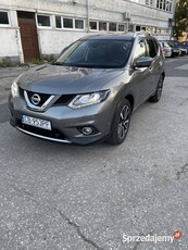 Nissan x-trail 7 osobowy niski przebieg