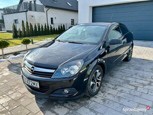 Opel Astra H GTC 2005