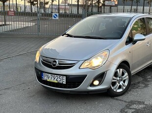 Opel Corsa D Lift 1.2 benyna rok 2011 nowe opony