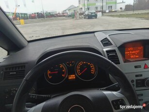 Opel zefira 1.7