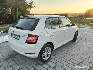 Skoda Fabia 1.0 tsi kamera podgrzewane fotele LED