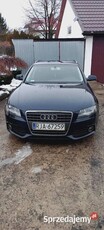 Sprzedam Audi A4B8 2.0 143km