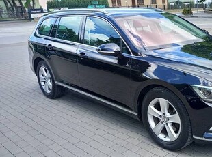 SPRZEDAM PASSATA B8 2.0 TDI 150 KM