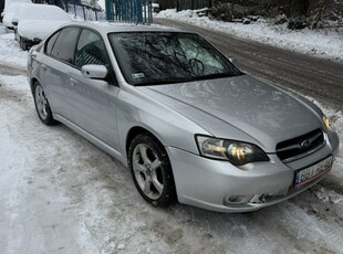 Subaru Legacy 2.5 boxer + gaz skóry xenon el.szyber dach automat 4x4 3m-c gwarancji