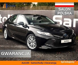 Toyota Camry 2.5 Hybrid 218KM CVT SALON POLSKA Kamera asystent świateł VAT!