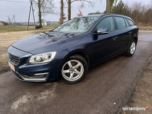 Volvo V60 1.6D.