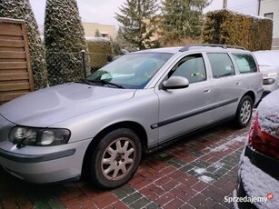 Volvo V70 2.4 20v 170km summum