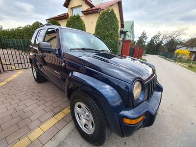 Jeep Cherokee Liberty KJ 4x4 3.7 GAZ LPG 2004r niski przebieg 14999zł