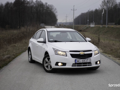 Chevrolet Cruze LS 1.6 benzyna 2010 rok