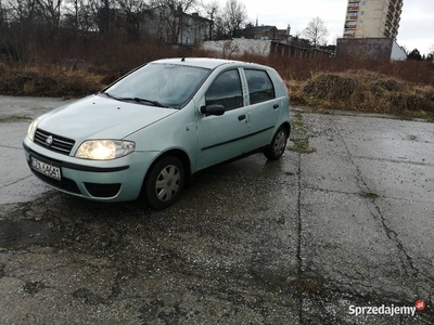 Fiat Punto 2 1.2 benzyna 2003 rok/Zamiana na motocykl.